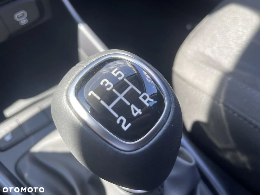 Hyundai i20 1.2 Modern - 24