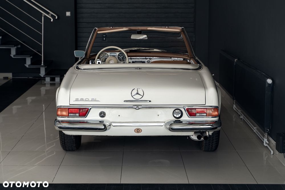 Mercedes-Benz SL - 7