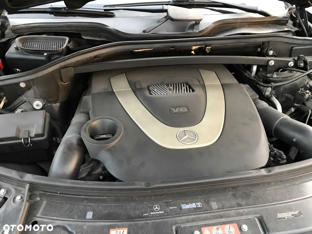 Mercedes-Benz GL 500 - 9