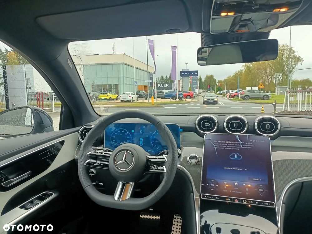 Mercedes-Benz GLC 200 mHEV 4-Matic AMG Line - 11