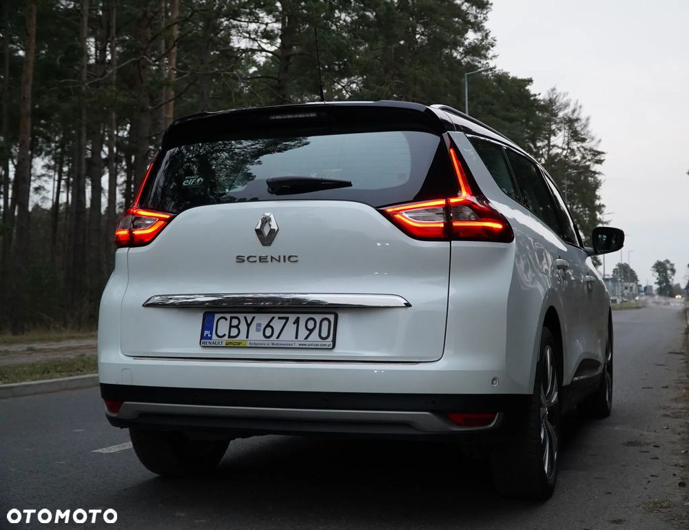 Renault Grand Scenic - 18