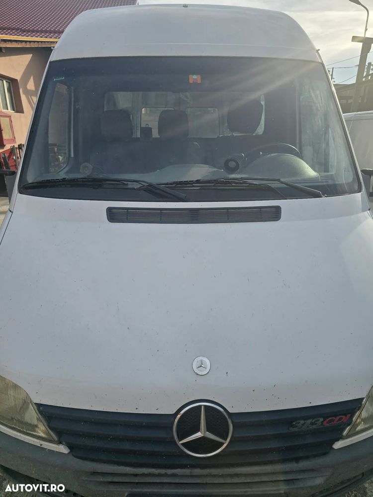 Mercedes-Benz Sprinter - 5