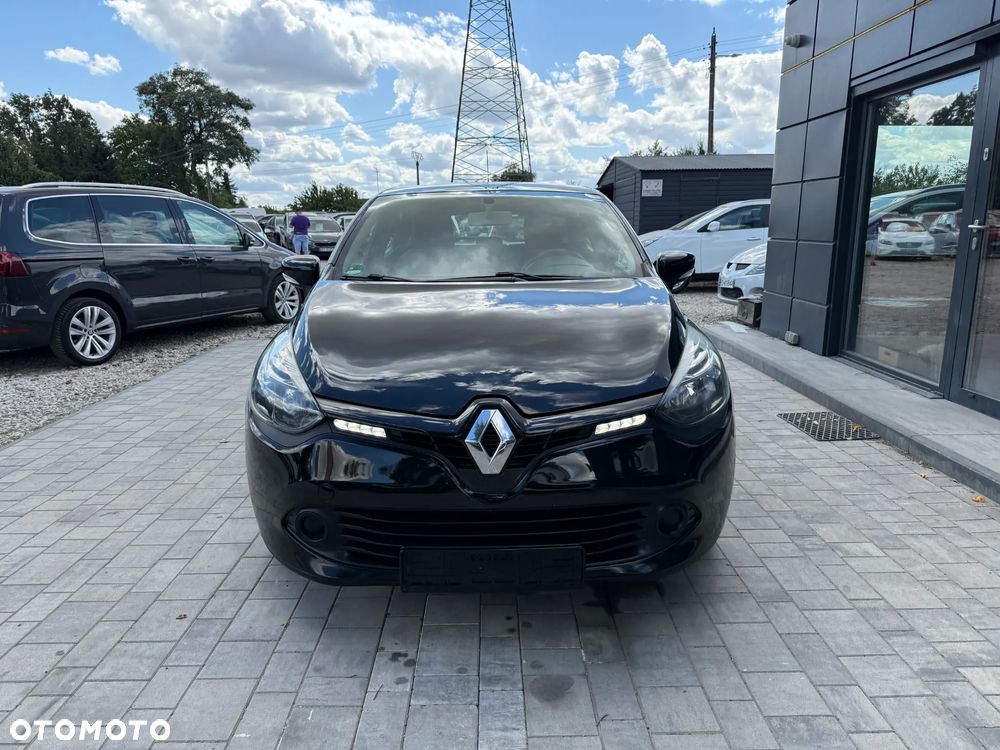 Renault Clio 1.2 16V 75 Collection - 10