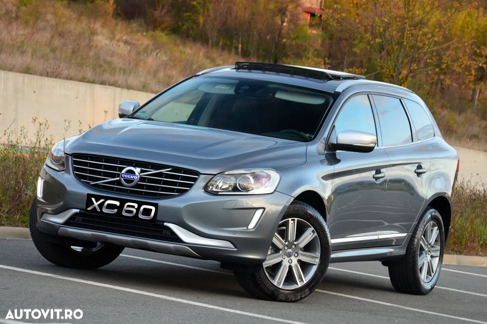 Volvo XC 60 D5 AWD Geartronic Summum - 24