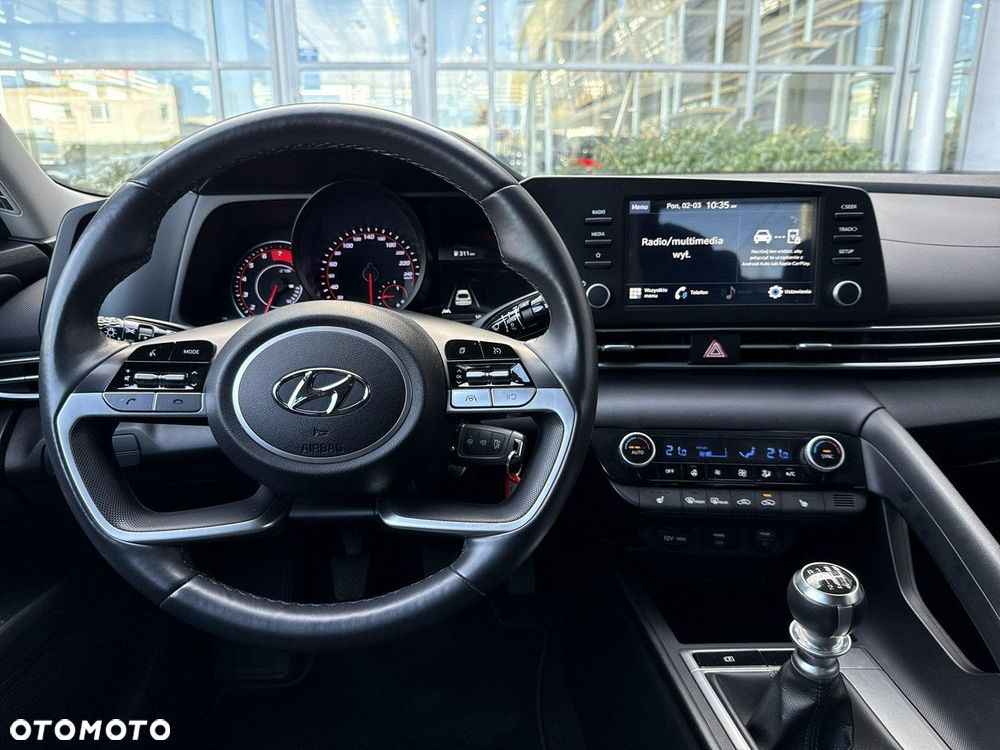 Hyundai Elantra 1.6 Smart - 15