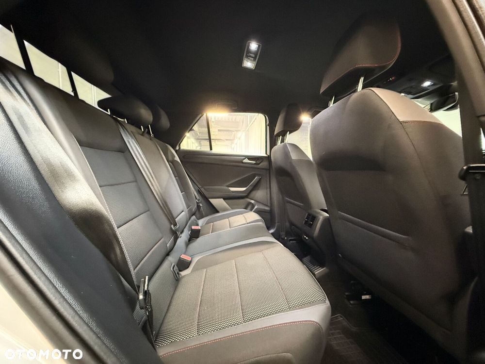 Volkswagen T-Roc 1.5 TSI GPF ACT Premium DSG - 23