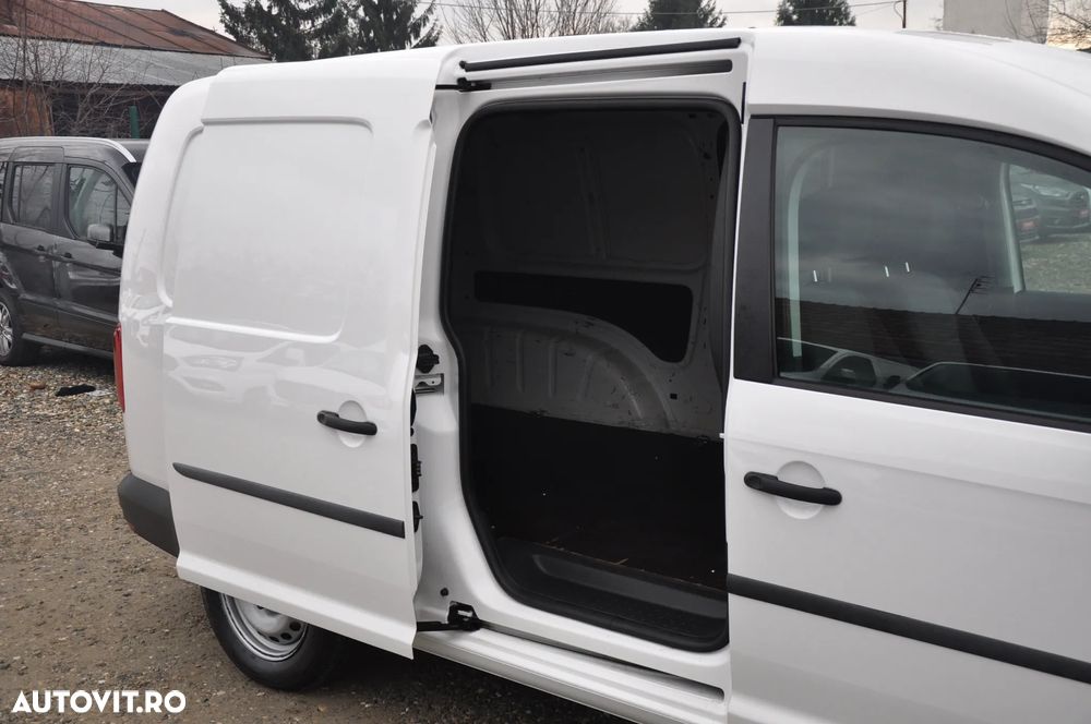 Volkswagen Caddy Maxi 2.0 TDI 75 kW - 13