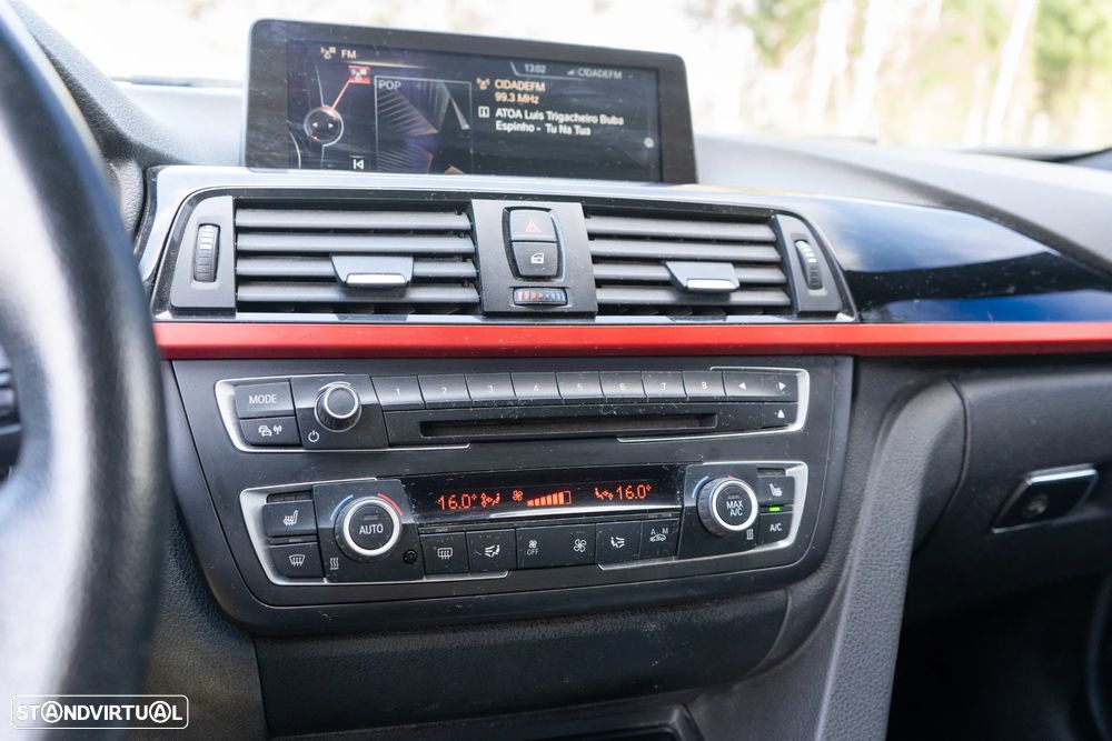 BMW 320 d Sport Line - 22