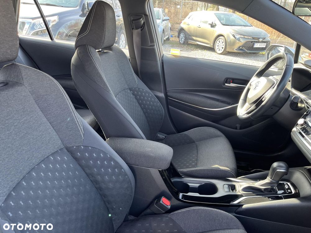 Toyota Corolla 1.8 Hybrid Comfort - 23