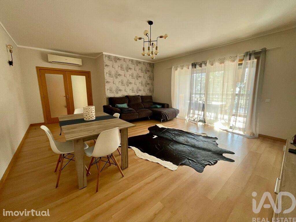 Apartamento T2 em Olhão de 134,00 m2 - Grande imagem: 2/30