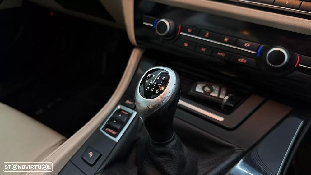 BMW 520 d Line Luxury - 37