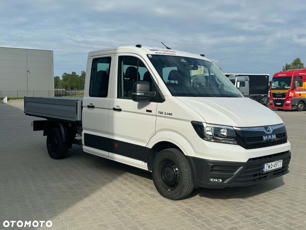 MAN 4X4 / TGE 3.140 DOKA 7-osobowa - 5