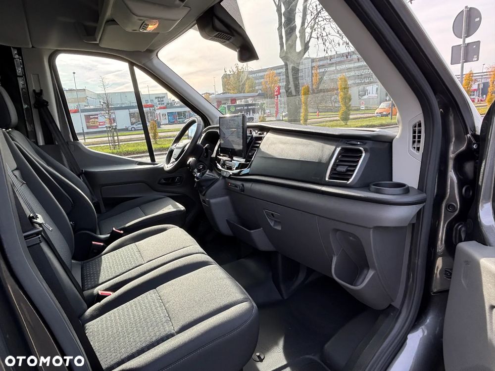 Ford Transit - 18
