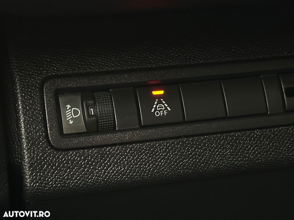 Peugeot 3008 1.5 BlueHDI 130 S&S BVM6 Active Pack - 31