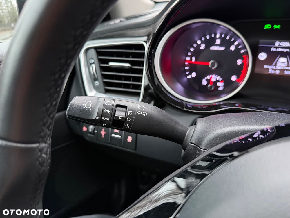 Kia Ceed 1.6 CRDi 136 ISG Spirit - 35