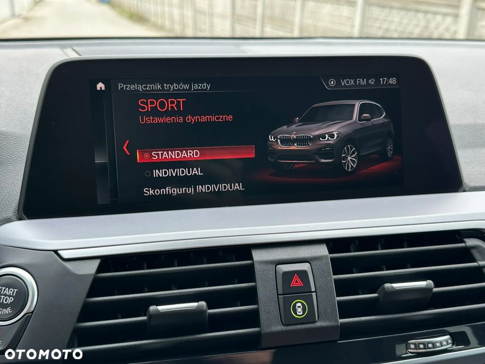 BMW X3 xDrive20i sport - 28