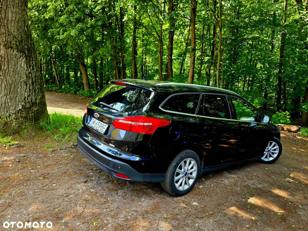 Ford Focus 1.0 EcoBoost Titanium ASS - 6