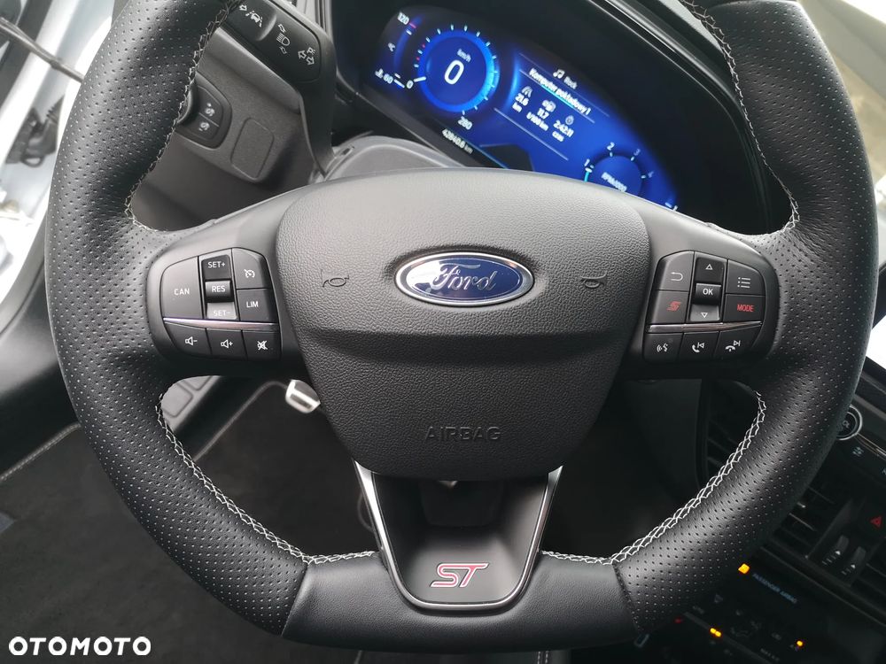 Ford Focus 2.0 EcoBlue S&S ST mit Styling-Paket - 13