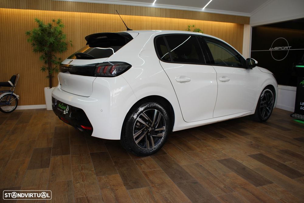 Peugeot 208 1.2 PureTech Allure Pack - 12