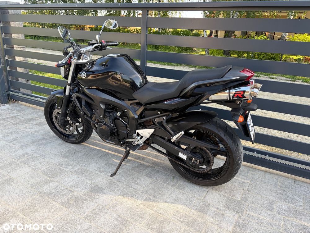 Yamaha FZ6 - 4