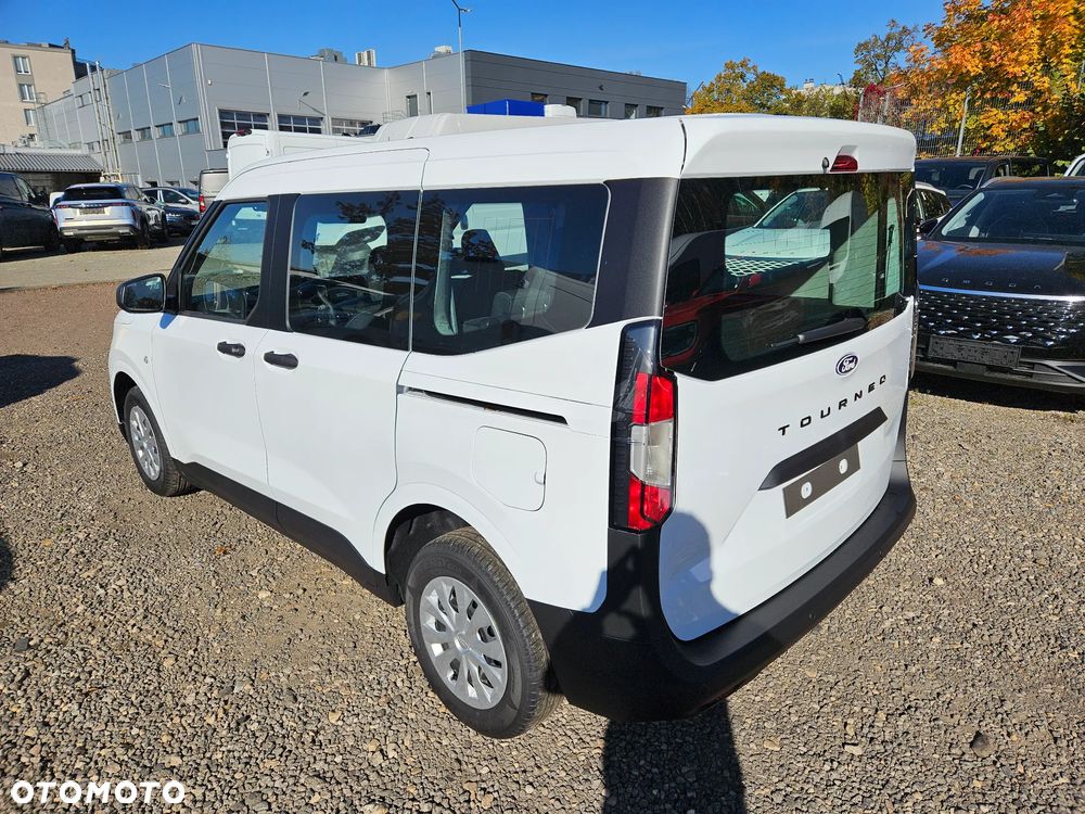 Ford Tourneo Courier 1.0 EcoBoost Trend - 9
