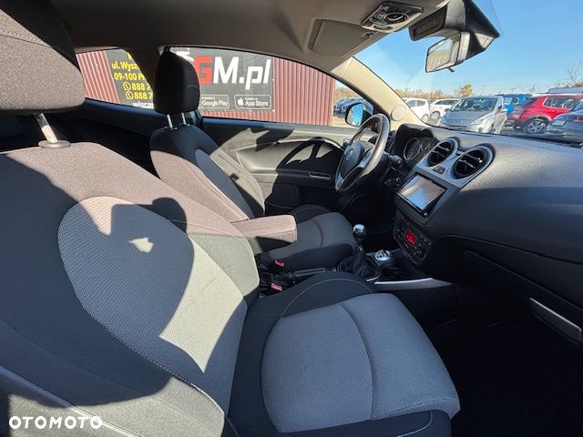 Alfa Romeo Mito 1.4 Distinctive - 17