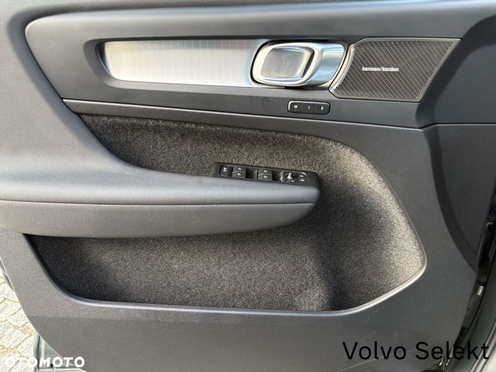 Volvo XC 40 - 17