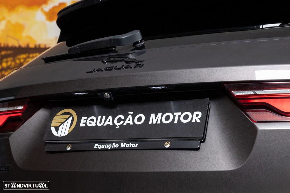 Jaguar F-Pace 2.0 D200 AWD R-Dynamic SE - 6