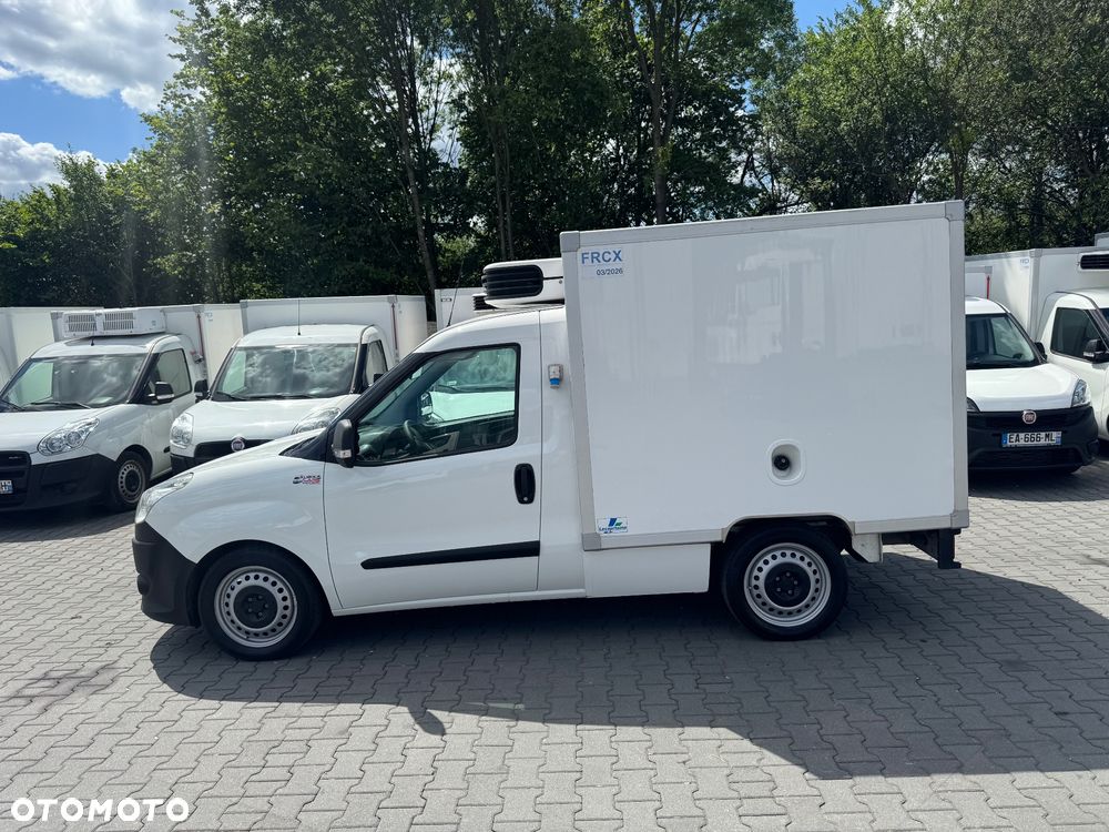 Fiat DOBLO CHODNIA MROŹNIA idealne pod katering ,cukiernie - 9