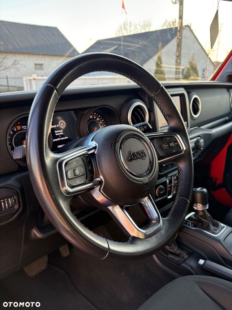 Jeep Wrangler Unlimited 3.6 Automatik Sahara - 17