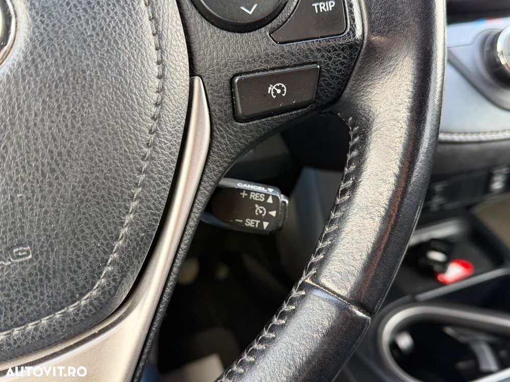 Toyota RAV4 2.0 D-4D 4x2 Start-Stop Edition-S - 20