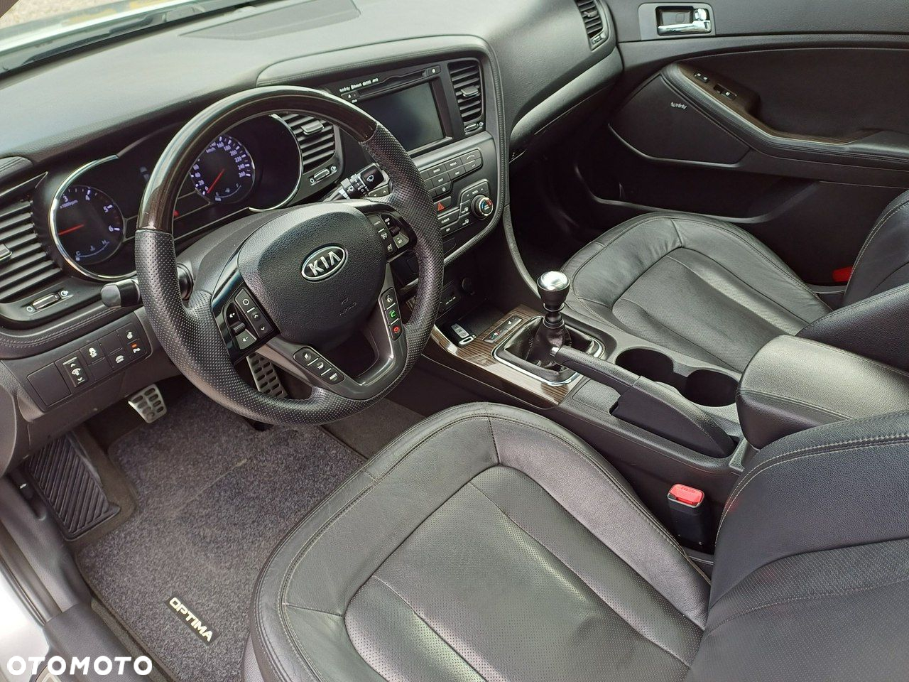 Kia Optima - 10