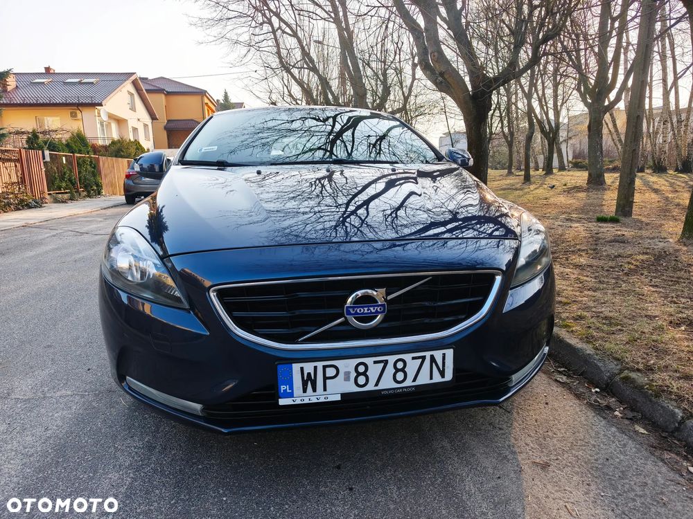 Volvo V40 D2 Kinetic - 9