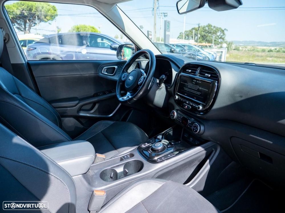 Kia e-Soul 64kWh - 18