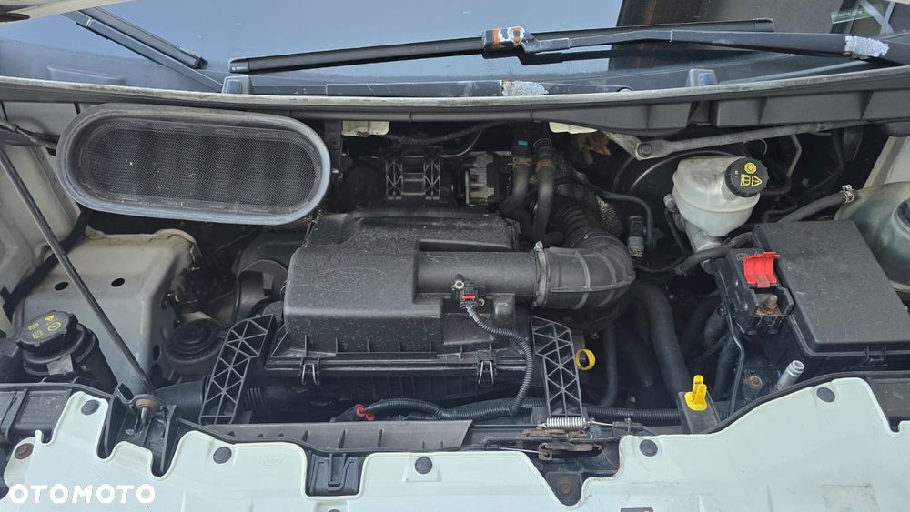 Ford Transit - 8