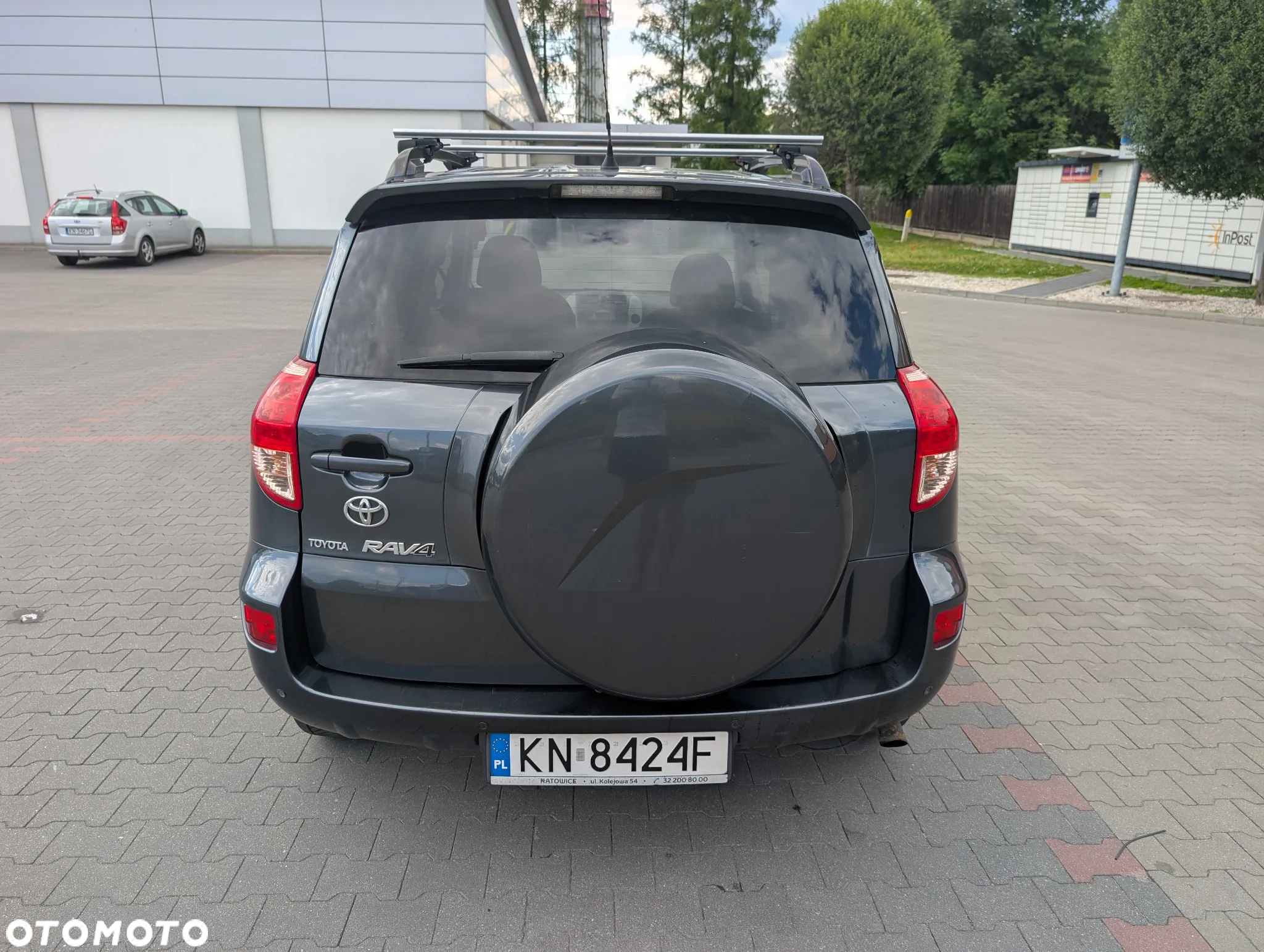Toyota RAV4 - 6