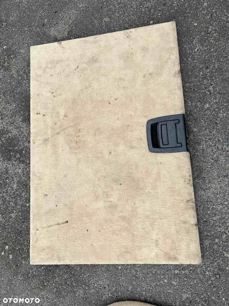 Tapicerka bagażnika Bmw e83 x3 beżowa dwustronna