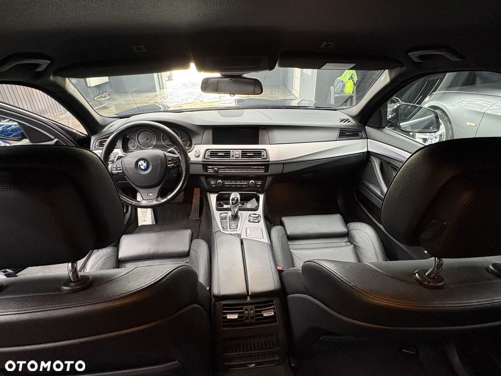 BMW Seria 5 520d Touring - 37