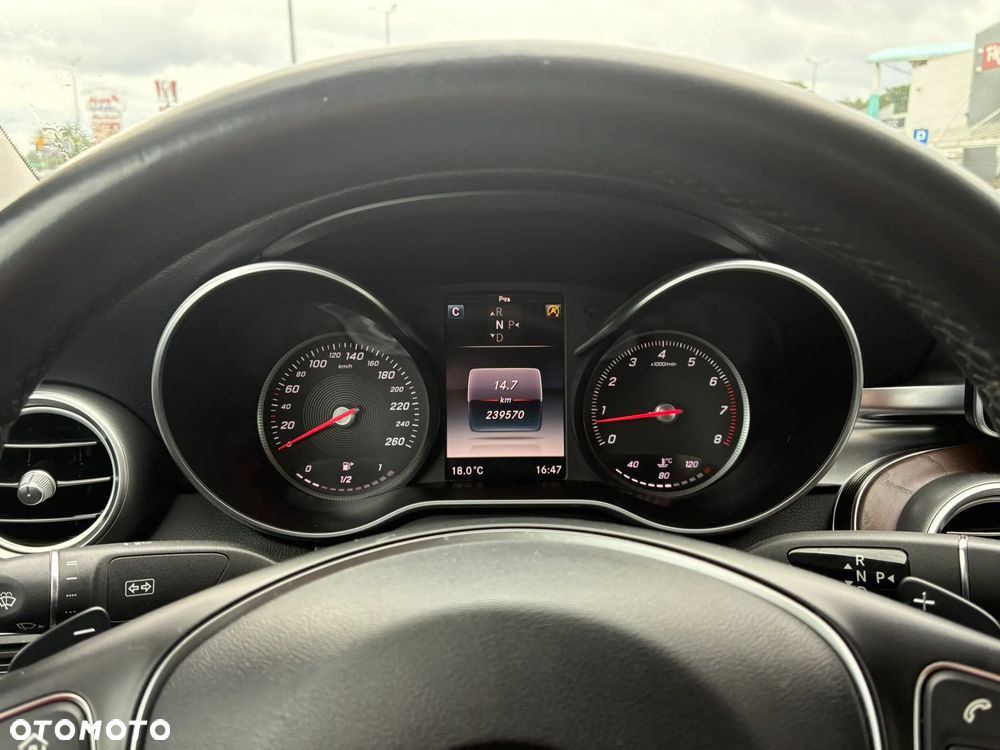 Mercedes-Benz Klasa C 200 7G-TRONIC - 11