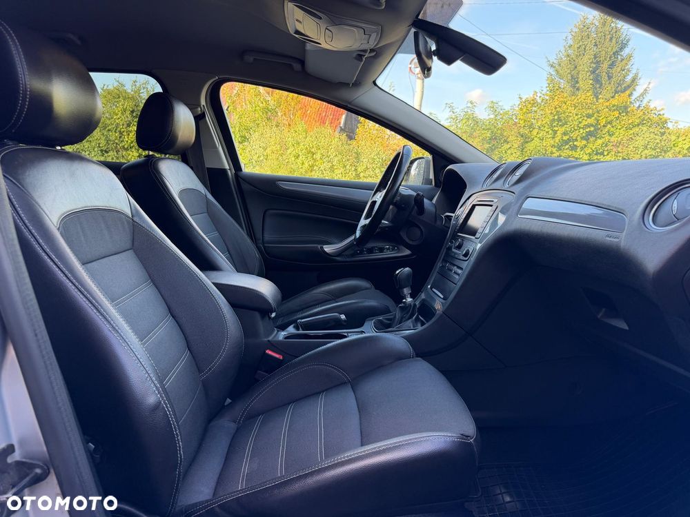 Ford Mondeo 2.0 TDCi Titanium - 14