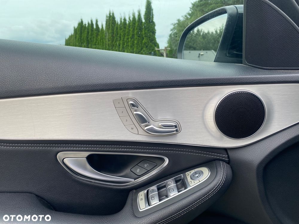 Mercedes-Benz Klasa C 300 T 7G-TRONIC Avantgarde - 14