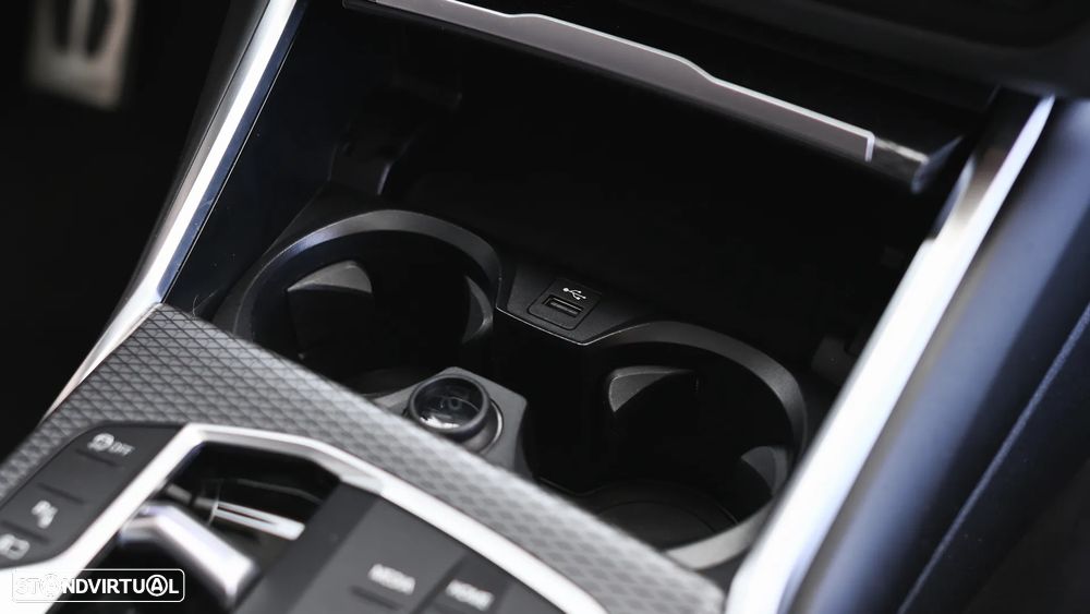 BMW 330 e Aut. M Sport - 54
