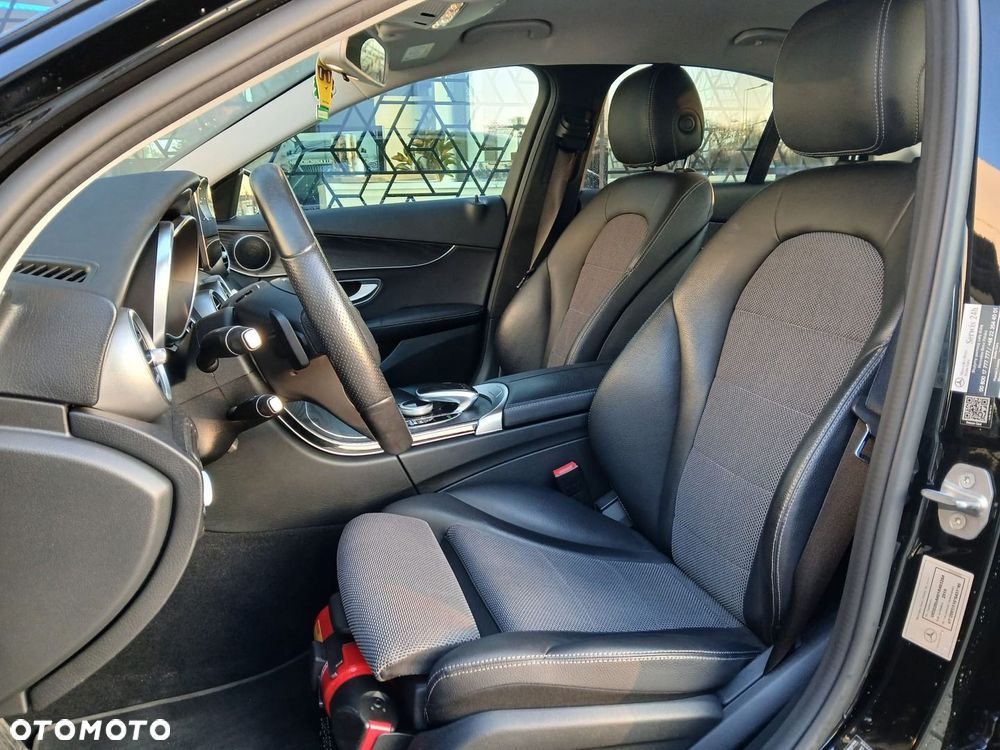 Mercedes-Benz Klasa C 180 9G-TRONIC - 7