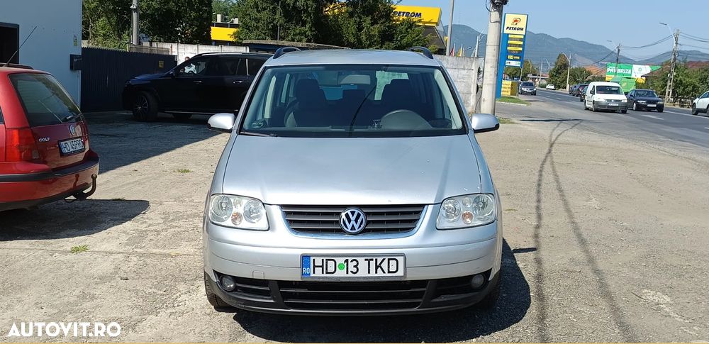 Volkswagen Touran 2.0 TDI DPF Trendline - 32