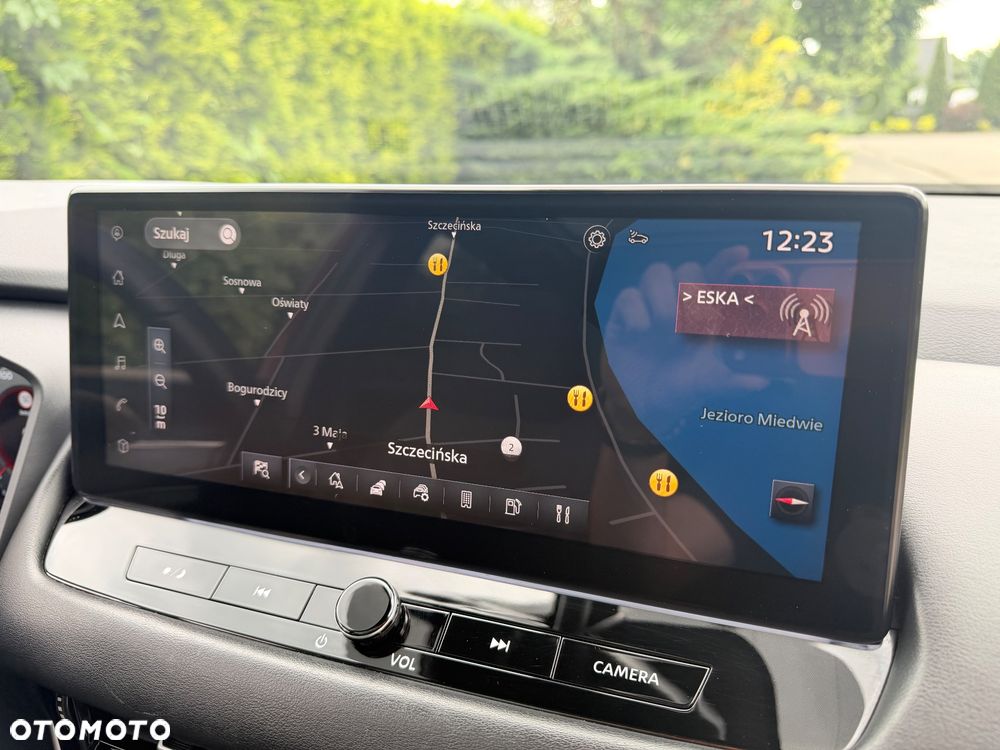 Nissan Qashqai 1.3 DIG-T MHEV Tekna - 8