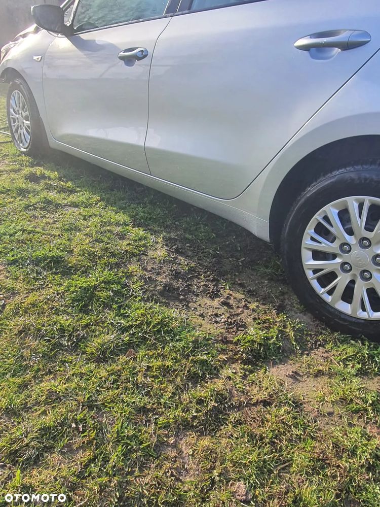 Kia Ceed 1.4 CRDi S - 6