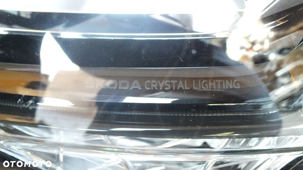 Lampa przednia lewa Skoda Superb III Led 3V1941015C - 4