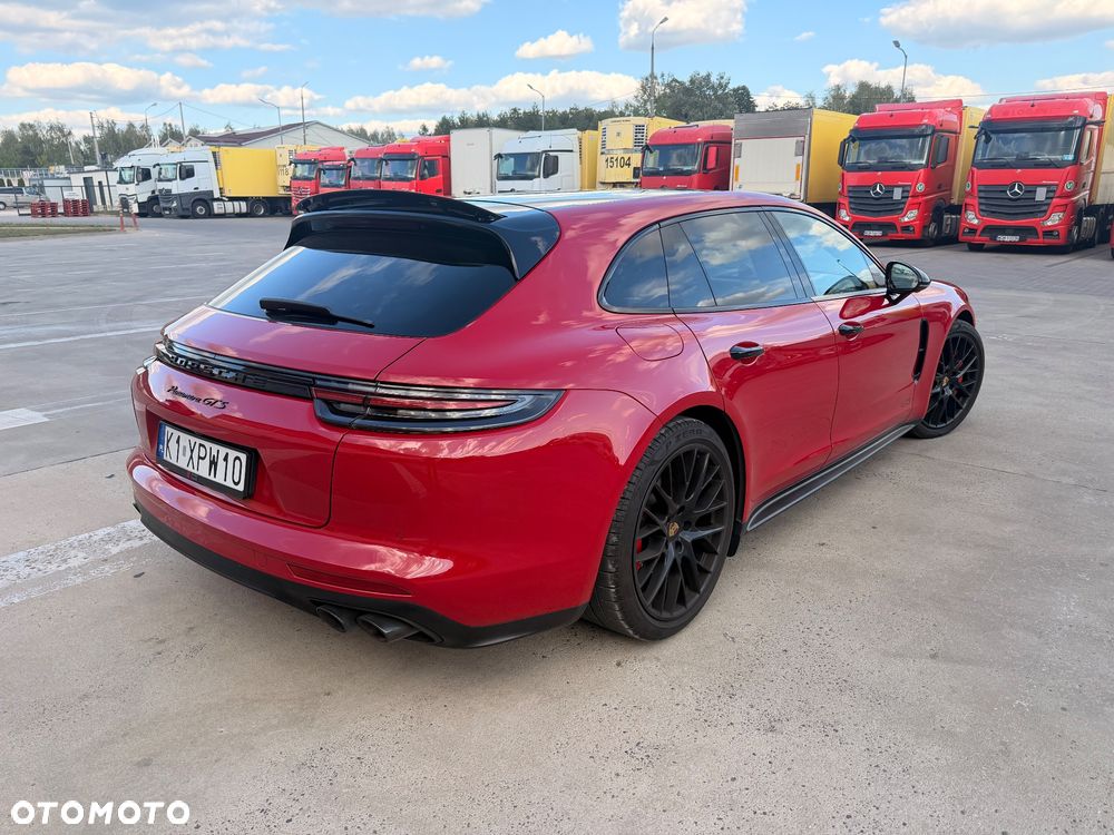 Porsche Panamera GTS GPF - 7