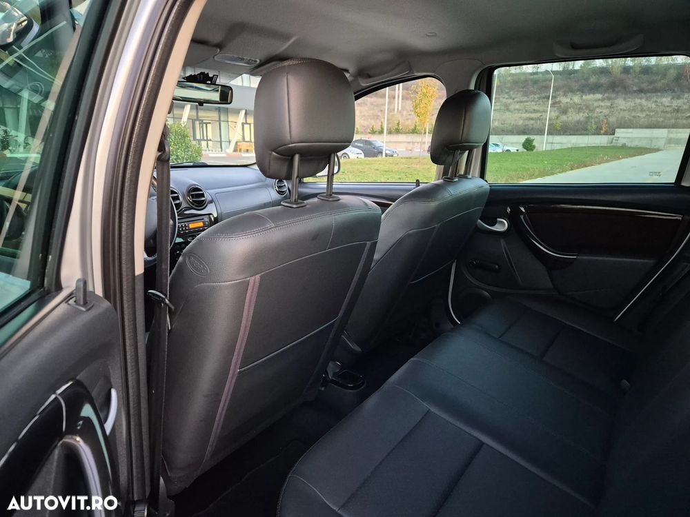 Dacia Duster 1.6 16V 4x2 Prestige - 13