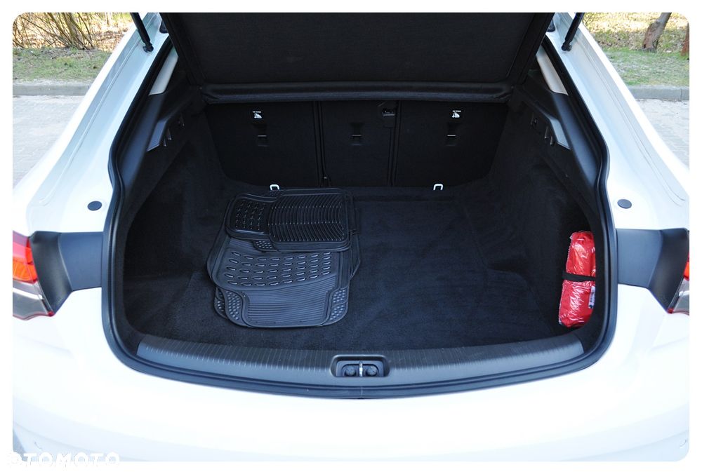 Opel Insignia 2.0 T Business Elegance S&S - 23